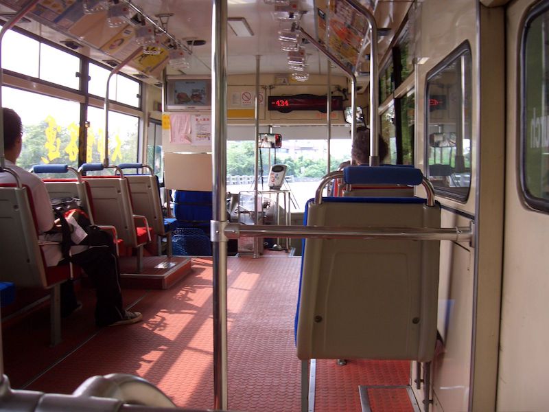 陽明山行きのバス車内